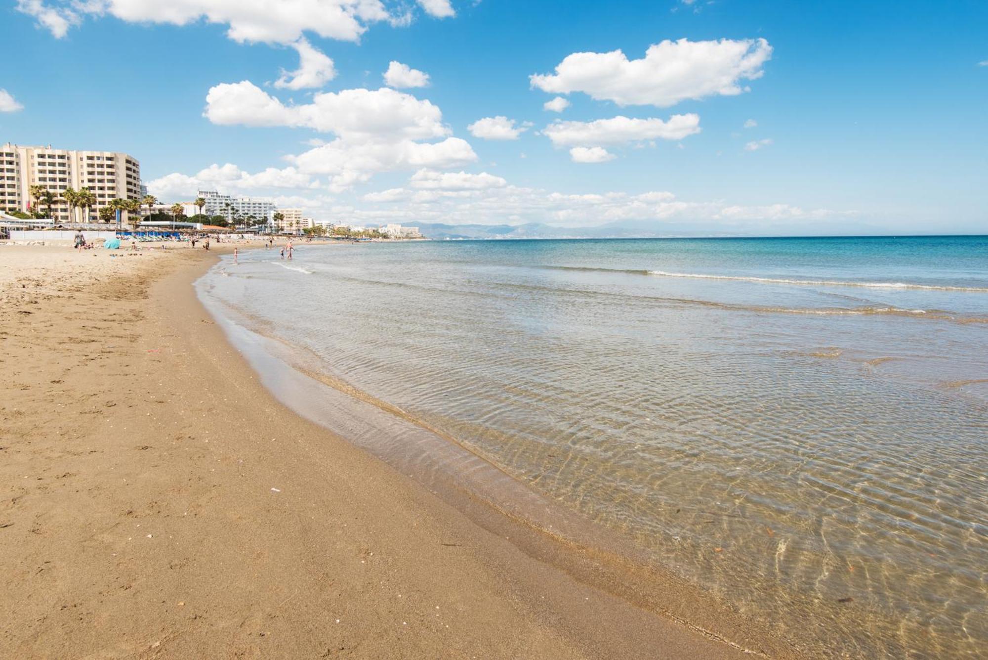 PUERTO MARINERO en El Puerto Marina de Benalmádena en el corazón de la Costa del Sol. Exterior foto